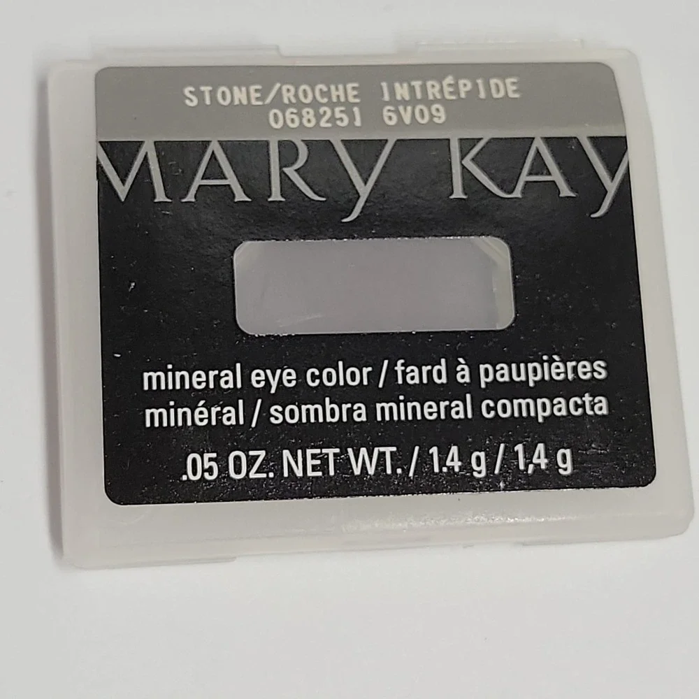 Mary Kay Mineral Eye Color Stone 068251 Matte Grey Brown Eyeshadow Refill .05oz